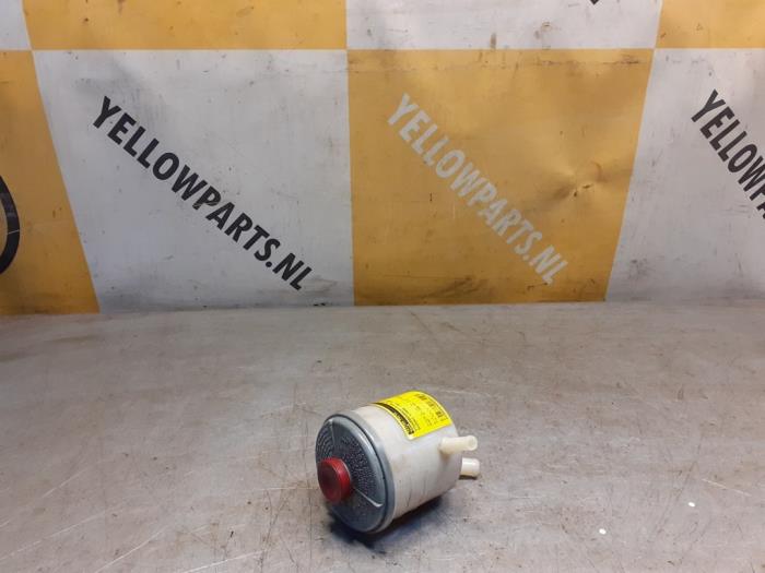 Gebruikte Servo Oliereservoir Suzuki Liana (ERC/ERD/RH4) 1.6 MPi 16V Prijs € 20,00 Margeregeling aangeboden door Yellow Parts