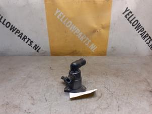 Gebruikte Thermostaathuis Suzuki Splash 1.0 12V Prijs € 24,99 Margeregeling aangeboden door Yellow Parts
