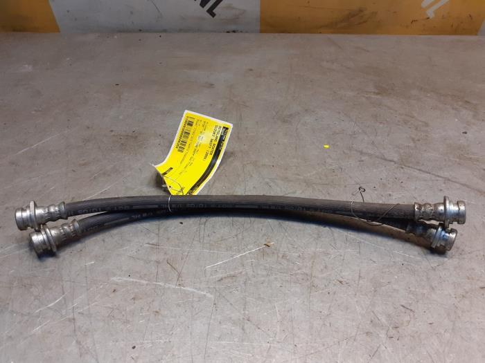 Gebruikte Remslang achter Suzuki Swift (ZA/ZC/ZD1/2/3/9) 1.3 VVT 16V Prijs € 14,00 Margeregeling aangeboden door Yellow Parts