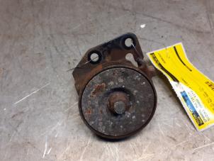 Gebruikte Spanrol Multiriem Suzuki Grand Vitara I (FT/GT/HT) 2.0 TDi 16V Prijs € 30,00 Margeregeling aangeboden door Yellow Parts