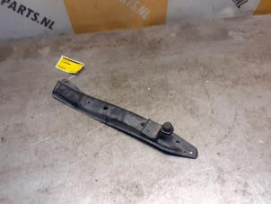 Gebruikte Frontdeel steun Suzuki Swift (ZA/ZC/ZD) 1.2 16V Prijs € 19,99 Margeregeling aangeboden door Yellow Parts