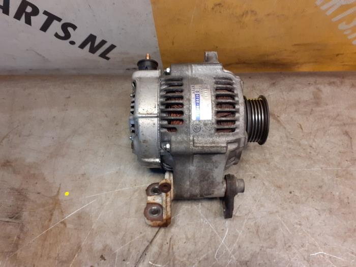 Gebruikte Dynamo Suzuki Swift (ZA/ZC/ZD1/2/3/9) 1.3 VVT 16V Prijs € 44,95 Margeregeling aangeboden door Yellow Parts