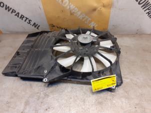 Gebruikte Radiateurfan Suzuki Splash 1.0 12V Prijs € 44,00 Margeregeling aangeboden door Yellow Parts