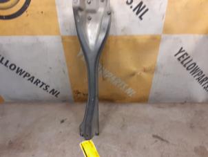 Gebruikte Frontdeel steun Suzuki Splash 1.0 12V Prijs € 24,99 Margeregeling aangeboden door Yellow Parts