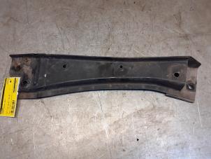 Gebruikte Subframe Suzuki Splash 1.0 12V Prijs € 39,00 Margeregeling aangeboden door Yellow Parts