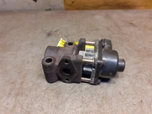 Gebruikte EGR Klep Suzuki SX4 (EY/GY) 1.6 16V VVT Grip 4x4 Prijs € 44,99 Margeregeling aangeboden door Yellow Parts