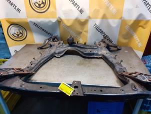 Gebruikte Subframe Suzuki Kizashi (FRE/FRF) 2.4 16V 4x4 Prijs op aanvraag aangeboden door Yellow Parts