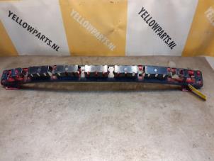 Gebruikte Bumperframe voor Suzuki Swift (ZA/ZC/ZD1/2/3/9) 1.3 VVT 16V Prijs € 34,99 Margeregeling aangeboden door Yellow Parts