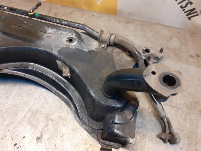Subframe van een Suzuki Alto 1.0 12V 2012