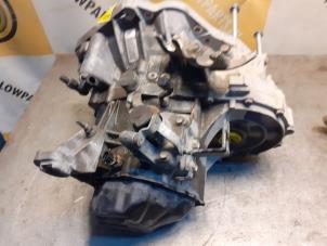 Gebruikte Versnellingsbak Suzuki SX4 (EY/GY) 1.5 16V Base,Comfort Prijs € 295,00 Margeregeling aangeboden door Yellow Parts