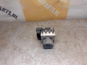 Gebruikte ABS Pomp Suzuki Swift (ZA/ZC/ZD) 1.2 16V Prijs op aanvraag aangeboden door Yellow Parts