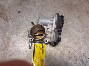 Gebruikte Gasklephuis Suzuki Alto 1.0 12V Prijs € 39,00 Margeregeling aangeboden door Yellow Parts