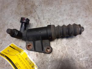 Gebruikte Koppeling Hulp Cilinder Suzuki Swift (ZA/ZC/ZD) 1.2 16_ Prijs € 19,99 Margeregeling aangeboden door Yellow Parts