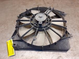 Gebruikte Radiateurfan Suzuki SX4 (EY/GY) 1.5 16V Base,Comfort Prijs € 39,99 Margeregeling aangeboden door Yellow Parts