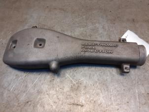 Gebruikte Inlaatspruitstuk Suzuki Vitara (ET/FT/TA) 1.6i Prijs € 49,00 Margeregeling aangeboden door Yellow Parts