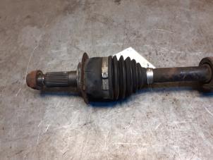 Gebruikte Aandrijfas rechts-voor Suzuki SX4 S-Cross (JY) 1.6 16V AllGrip Prijs € 124,99 Margeregeling aangeboden door Yellow Parts