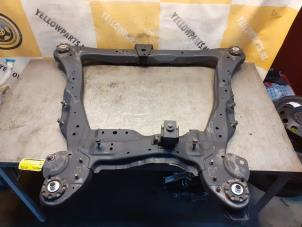 Gebruikte Subframe Suzuki Kizashi (FRE/FRF) 2.4 16V 4x4 Prijs op aanvraag aangeboden door Yellow Parts