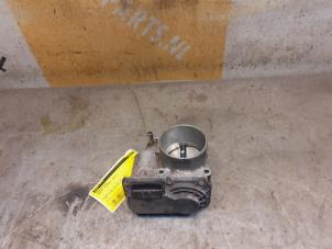 Gebruikte Gasklephuis Suzuki Kizashi (FRE/FRF) 2.4 16V 4x4 Prijs € 165,00 Margeregeling aangeboden door Yellow Parts