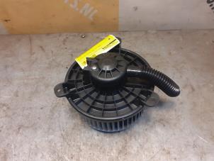 Gebruikte Kachel Ventilatiemotor Suzuki Kizashi (FRE/FRF) 2.4 16V 4x4 Prijs € 59,99 Margeregeling aangeboden door Yellow Parts