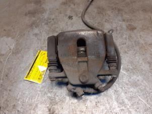 Gebruikte Remklauw (Tang) rechts-voor Suzuki Splash 1.2 VVT 16V Prijs € 24,99 Margeregeling aangeboden door Yellow Parts