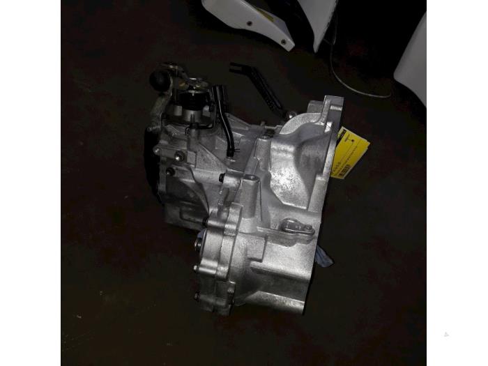Versnellingsbak van een Suzuki Splash 1.2 16V 2009