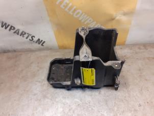 Gebruikte Accubak Suzuki Celerio (LF) 1.0 12V Prijs € 29,99 Margeregeling aangeboden door Yellow Parts