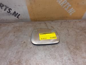 Gebruikte Spiegelglas rechts Suzuki Swift (ZA/ZC/ZD1/2/3/9) 1.3 VVT 16V Prijs € 17,50 Margeregeling aangeboden door Yellow Parts