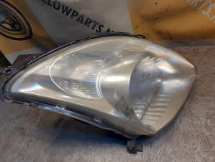 Gebruikte Koplamp rechts Suzuki Swift (ZA/ZC/ZD1/2/3/9) 1.3 VVT 16V Prijs € 65,00 Margeregeling aangeboden door Yellow Parts