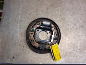 Gebruikte Ankerplaat (Rem) Suzuki Celerio (LF) 1.0 12V Prijs € 24,99 Margeregeling aangeboden door Yellow Parts