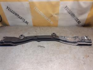 Gebruikte Radiateurbalk Suzuki Swift (ZA/ZC/ZD) 1.2 16V Prijs € 49,99 Margeregeling aangeboden door Yellow Parts