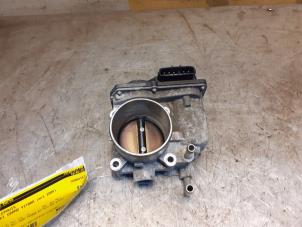 Gebruikte Gasklephuis Suzuki Grand Vitara II (JT) 2.0 16V Prijs € 99,00 Margeregeling aangeboden door Yellow Parts