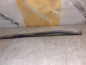 Gebruikte Panhardstang Suzuki Jimny Softtop 1.3i 16V 4x4 Prijs € 34,99 Margeregeling aangeboden door Yellow Parts