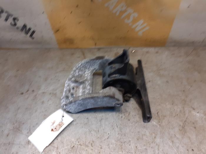 Gebruikte Motorrubber Suzuki SX4 (EY/GY) 1.5 16V VVT Base,Comfort Prijs € 29,99 Margeregeling aangeboden door Yellow Parts