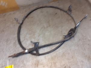 Gebruikte Handrem Kabel Suzuki SX4 (EY/GY) 1.5 16V VVT Base,Comfort Prijs € 24,99 Margeregeling aangeboden door Yellow Parts