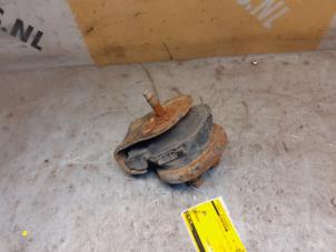 Gebruikte Motorrubber Suzuki Grand Vitara I (FT/GT/HT) 2.5 V6 24V Prijs € 29,99 Margeregeling aangeboden door Yellow Parts