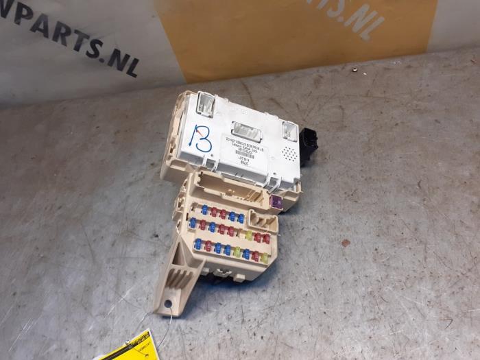 Gebruikte Bodycontrol Module Suzuki Swift (ZA/ZC/ZD1/2/3/9) 1.3 DDis 16V Prijs € 69,00 Margeregeling aangeboden door Yellow Parts