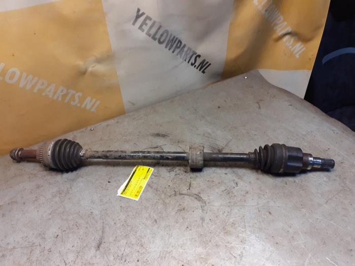 Gebruikte Steekas rechts-voor Suzuki Alto 1.0 12V Prijs € 34,99 Margeregeling aangeboden door Yellow Parts