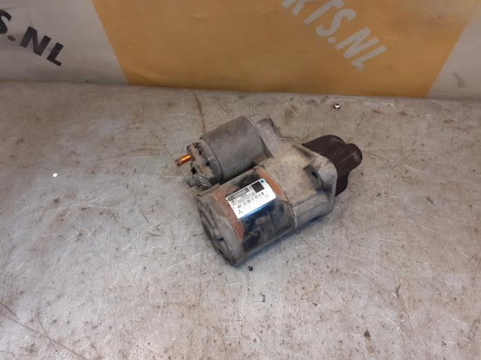 Gebruikte Startmotor Suzuki Alto 1.0 12V Prijs € 29,00 Margeregeling aangeboden door Yellow Parts