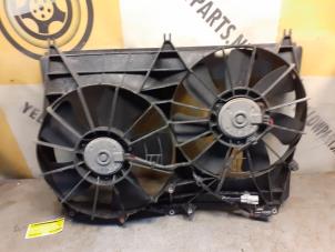 Gebruikte Fan Radiateur Suzuki Grand Vitara II (JT) 2.4 16V Prijs € 69,00 Margeregeling aangeboden door Yellow Parts