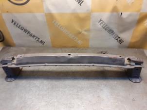 Gebruikte Bumperbalk voor Suzuki Alto 1.0 12V Prijs € 89,00 Margeregeling aangeboden door Yellow Parts