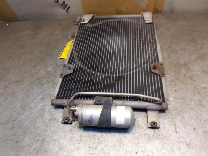 Gebruikte Airco Condensor Suzuki Grand Vitara I (FT/GT/HT) 2.5 V6 24V Prijs € 49,00 Margeregeling aangeboden door Yellow Parts
