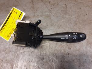 Gebruikte Schakelaar Licht Suzuki Swift (ZA/ZC/ZD1/2/3/9) 1.3 VVT 16V Prijs € 34,99 Margeregeling aangeboden door Yellow Parts