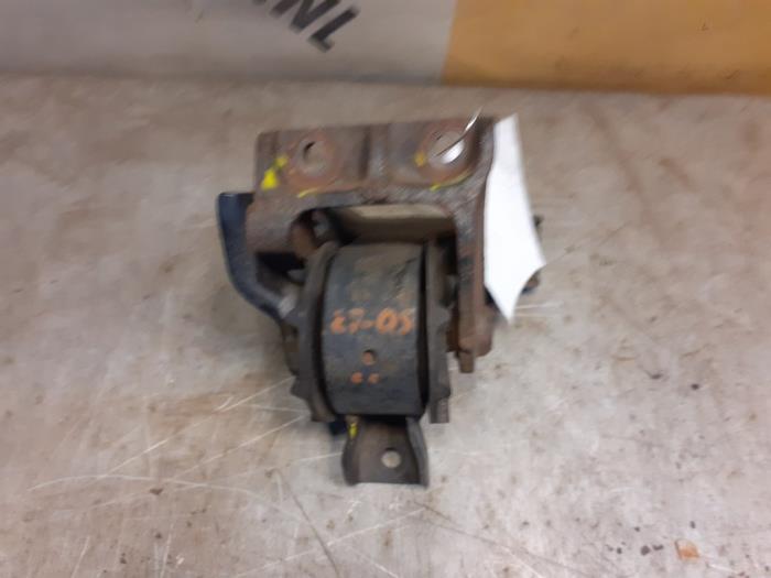 Gebruikte Motorrubber Suzuki Alto (RF410) 1.1 16V Prijs € 29,99 Margeregeling aangeboden door Yellow Parts
