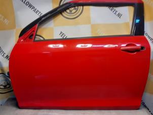 Gebruikte Portier 2Deurs links Suzuki Swift (ZA/ZC/ZD) 1.2 16V Prijs € 225,00 Margeregeling aangeboden door Yellow Parts