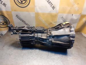 Gebruikte Versnellingsbak Suzuki Grand Vitara II (JT) 2.4 16V Prijs € 645,00 Margeregeling aangeboden door Yellow Parts