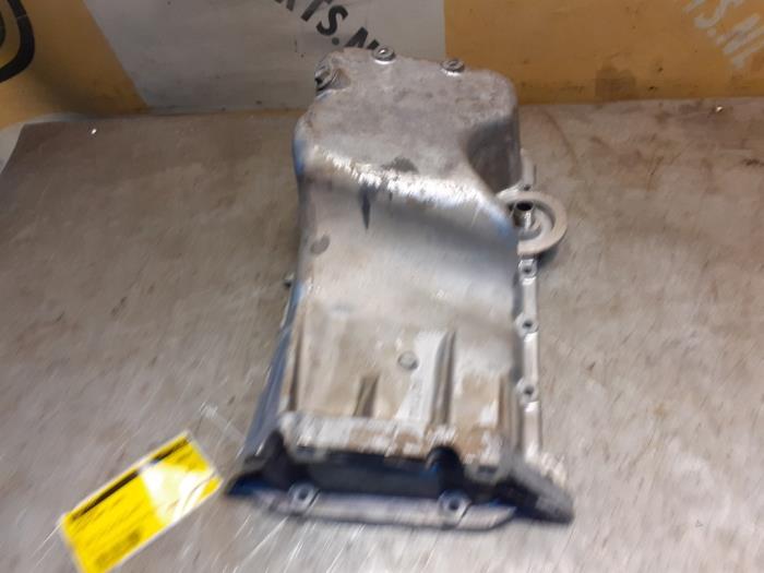 Carterpan van een Suzuki Swift (ZA/ZC/ZD) 1.2 16V 2015