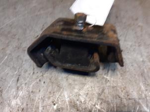 Gebruikte Motorrubber Suzuki Alto (SH410) 1.0 GA,GL Prijs € 19,99 Margeregeling aangeboden door Yellow Parts