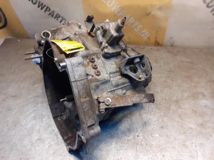 Gebruikte Versnellingsbak Suzuki Alto (SH410) 1.0 GA,GL Prijs € 149,00 Margeregeling aangeboden door Yellow Parts