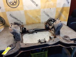 Gebruikte Subframe Suzuki Grand Vitara II (JT) 2.0 16V Prijs € 245,00 Margeregeling aangeboden door Yellow Parts