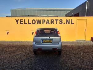 Gebruikte Achterklep Suzuki Ignis (FH) 1.3 16V Prijs € 79,00 Margeregeling aangeboden door Yellow Parts